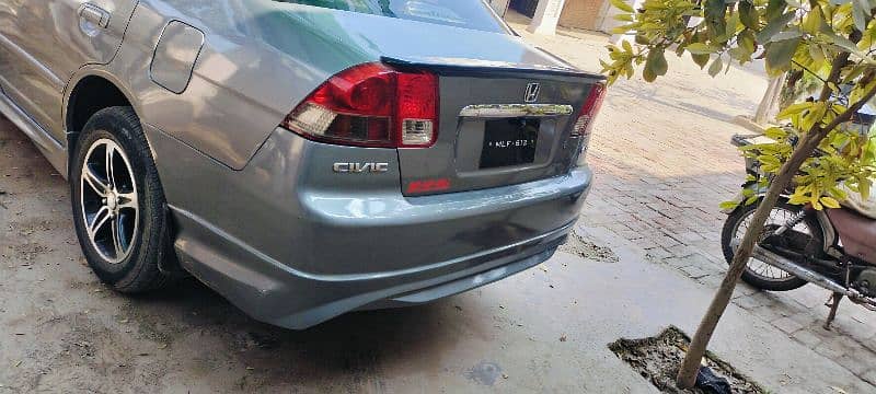 Honda Civic EXi 2005 1