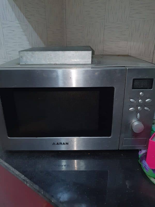 Aran Microwave Oven – Slightly Used, Efficient & Reliable 0