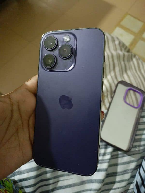 iPhone 14 PRO 0