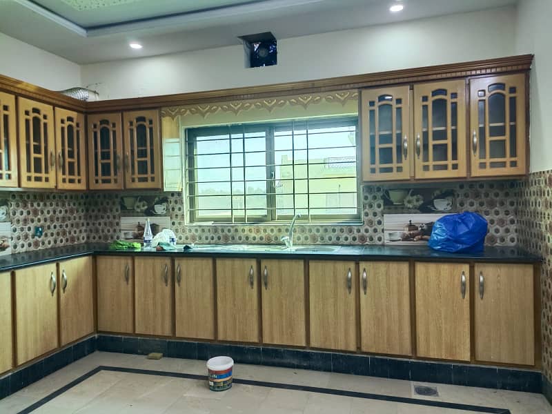 1 Kanal Luxury Upper Portion for Rent in G-15 Islamabad 18