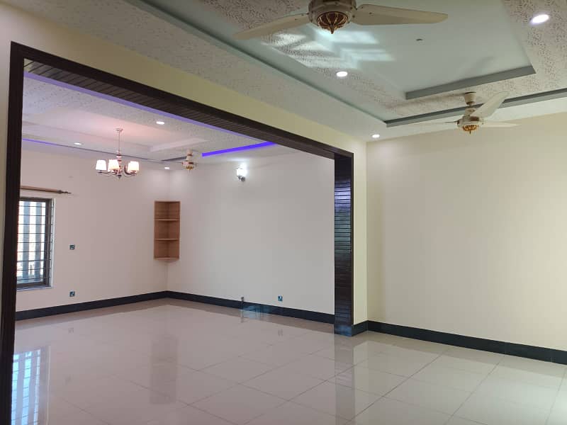 1 Kanal Luxury Upper Portion for Rent in G-15 Islamabad 29