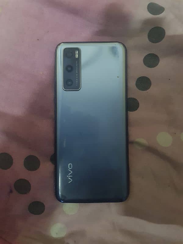 vivo v2022 8gb Ram 0