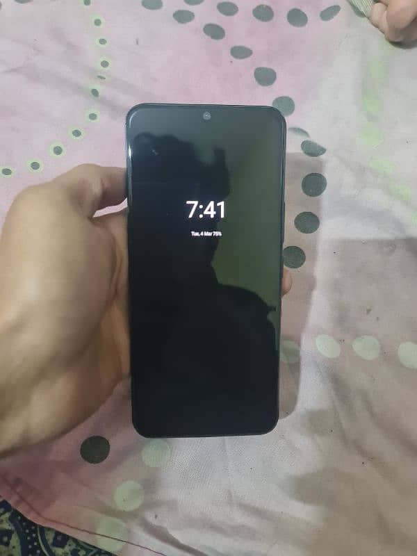 vivo v2022 8gb Ram 1