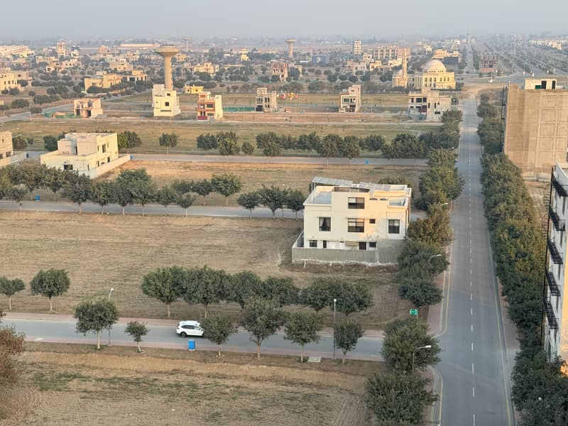 10 Marla Plot in Bahria Orchard Phase 4 Block-G6 3