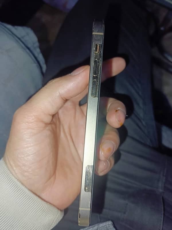 iphone 12pro condition good PTA proof with box battery health 77 2