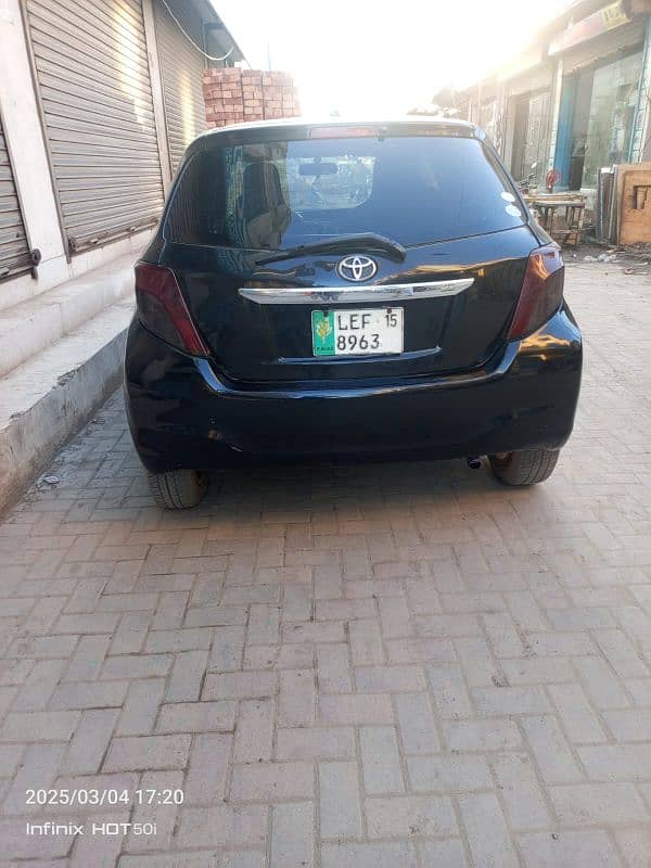 Toyota Vitz 2015 6