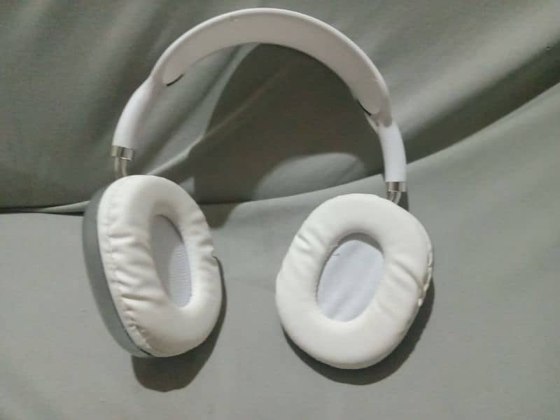 HEADPHONE 2