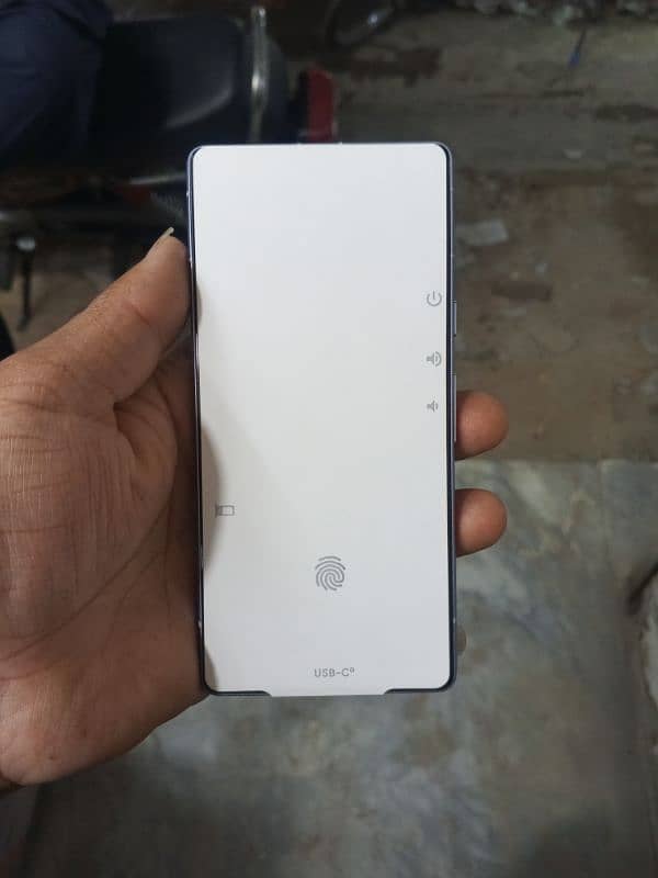 Google Pixel 7a white 1