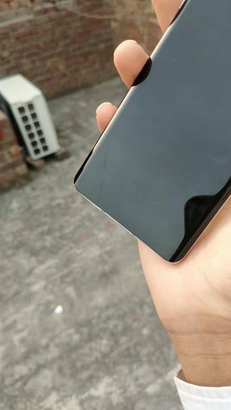 one plus 8 dual sim 4