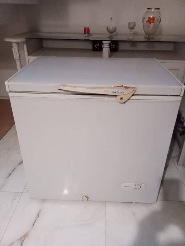 Dawlance Deep Freezer – Reliable & Spacious 0