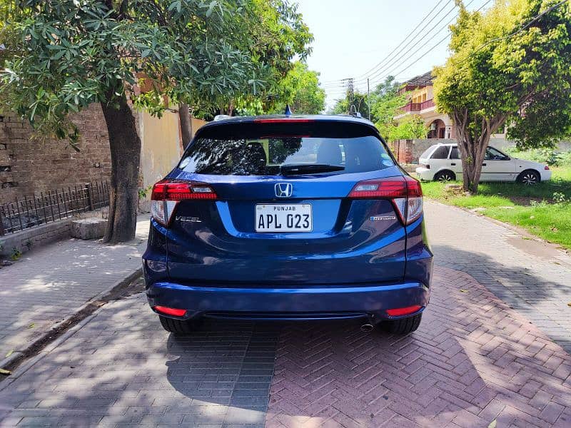 Honda Vezel Z, Model 2017/ Import 2023 3