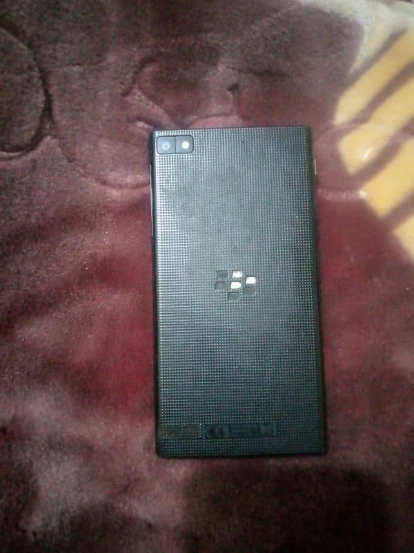 Blackberry Z3 1