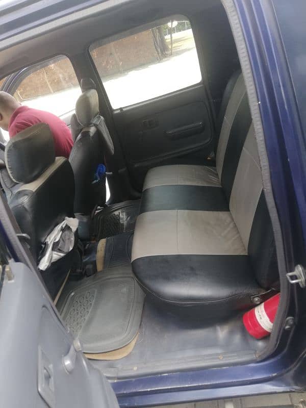 Toyota hilux double cabin 6