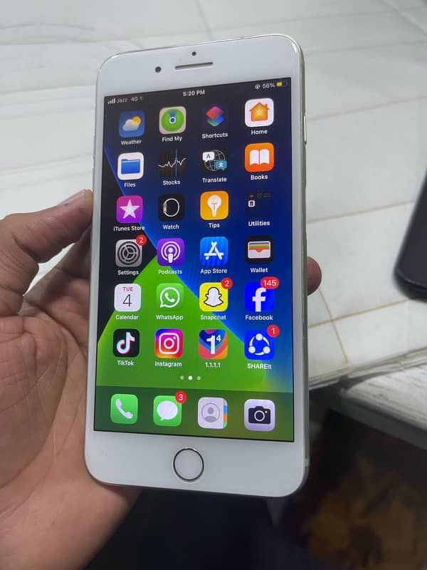 iPhone 7 Plus 128gb pta approved 4