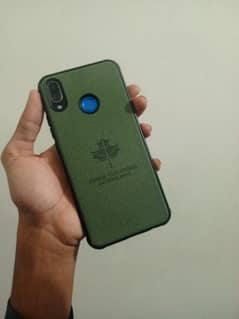 Huawei nova 3i dual pta 4/128 with box