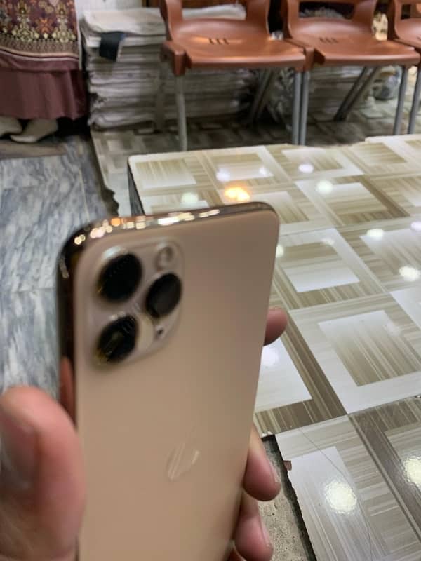 iPhone 11 Pro Max (JV) 03340544583 5