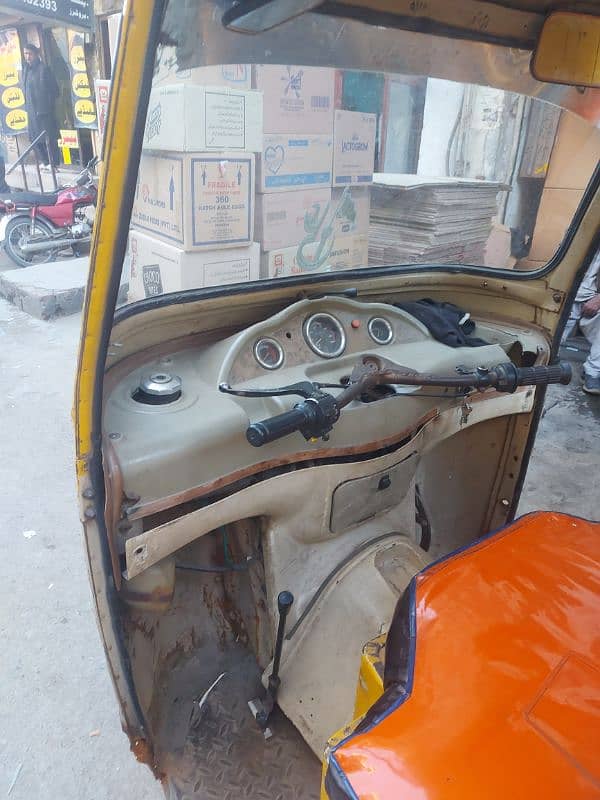 My 2018 Model Siwa Loder Rickshaw good condition 1