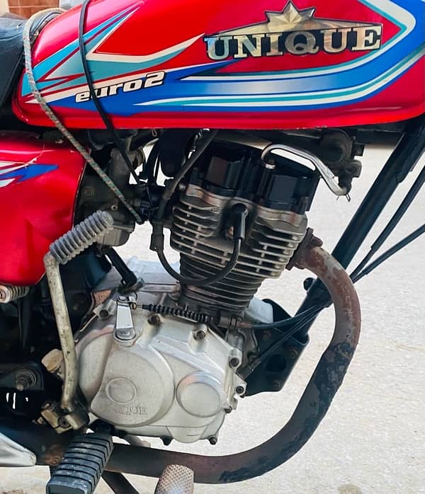 Unique 125cc (October 2018) 1