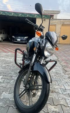 Suzuki gsx 125