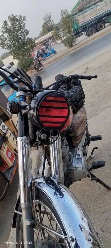 HONDA 125 0/3/0/0/07/5/6/0/1/9 4