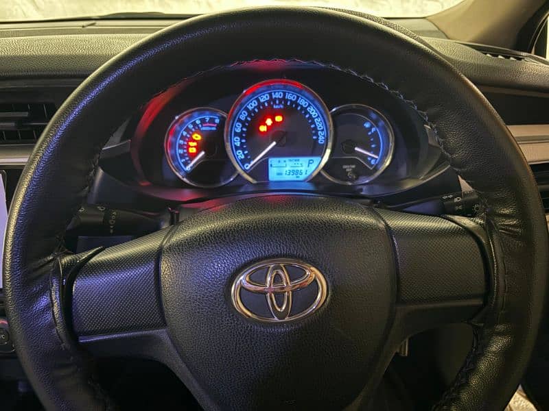 Toyota Corolla GLI 2015 6