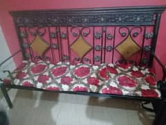 Good condition sofa set 5 seater