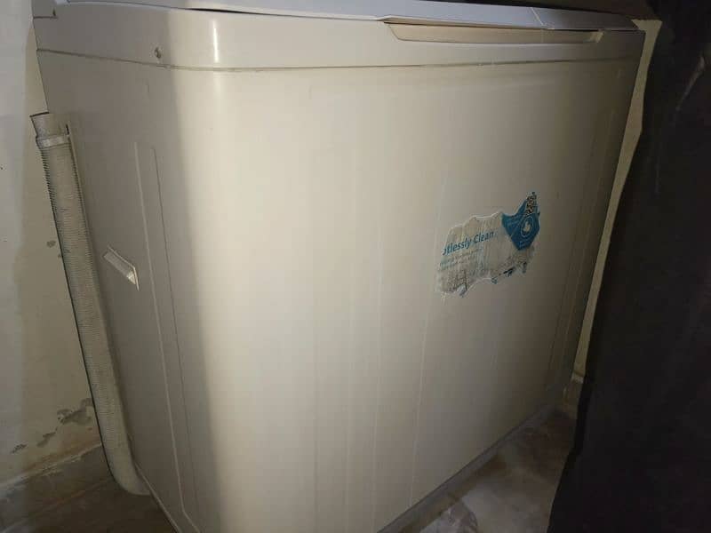 Haier washing machine HWM120-AS 5