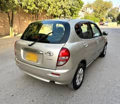 Toyota Duet 2001 registered 2007 automatic 1000cc Original condition