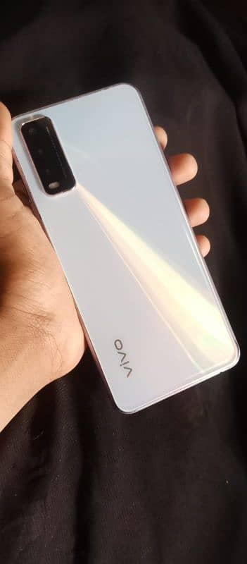 vivo y20 4 ram 64 rom 6