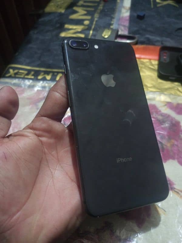 I phone 8 pls 64gp non PTA or 22 pas b hai 9