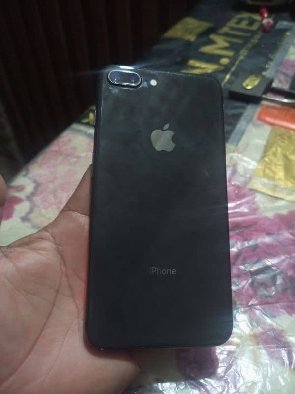 I phone 8 pls 64gp non PTA or 22 pas b hai 12