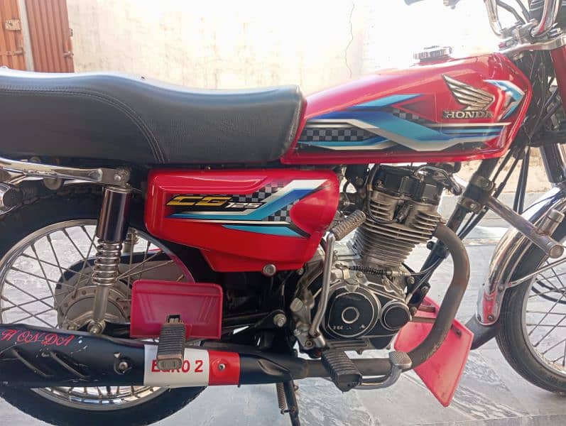 Honda CG 125 2024 0