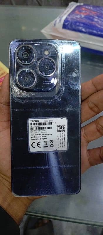 Tecno spark 20 pro 3