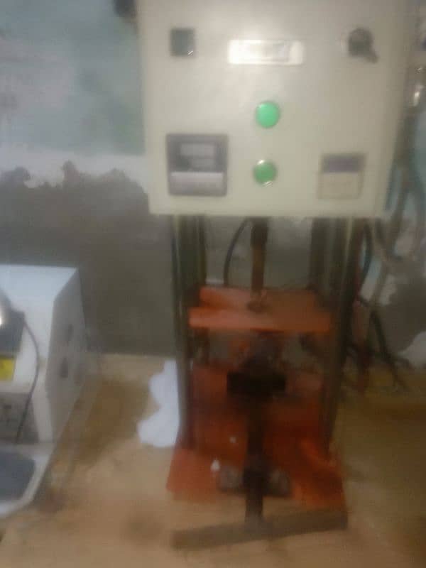 5 machine for sale any one need contact me 3