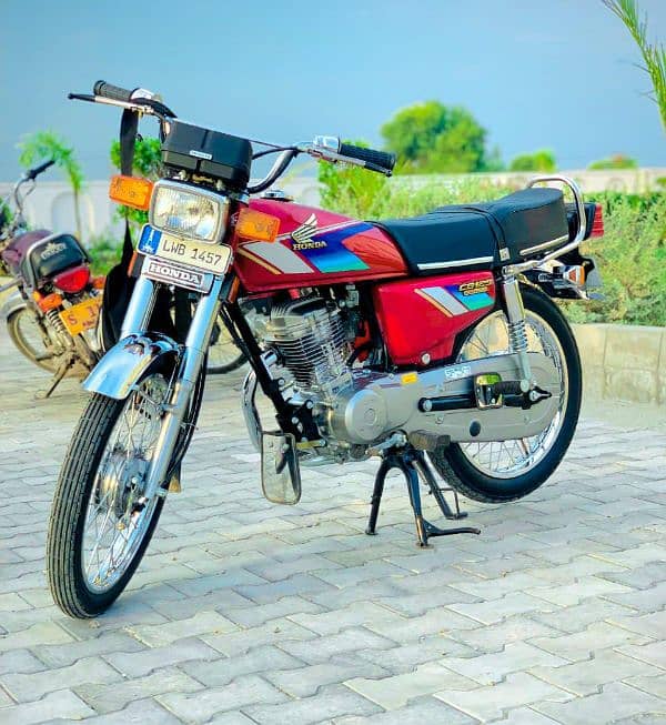 Honda CG 125 model 2005 whtsp 0322=6059=776 1