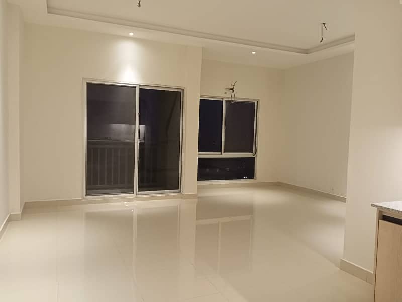 Luxury Un Furnished Studio Apartment Available For Rent Opposite DHA Phase 4 2