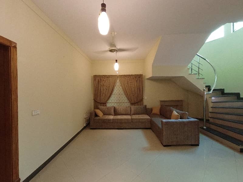 Beautiful 10 Marla Furnished House Available For Sale 13