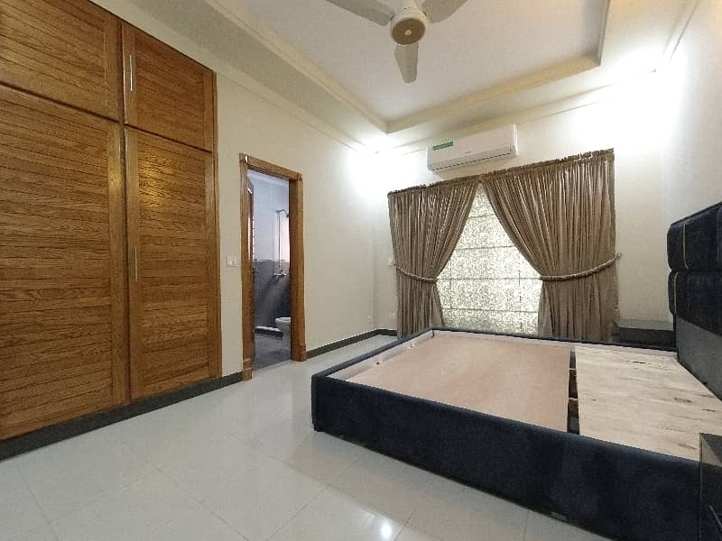 Beautiful 10 Marla Furnished House Available For Sale 28