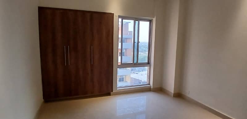 Facing Courtyard 2 Bed Luxury Un Furnished Apartment Available For Rent Near DHA Phase 4 7