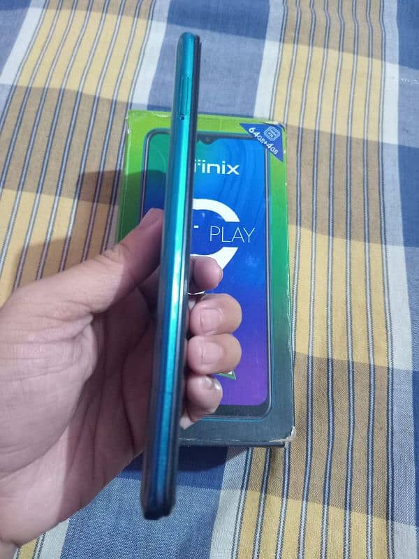 infinix hot 9 play 4GB 64GB pTa official approved 0319-7387245 5