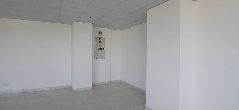 Brand New742 Square Feet Office Prime Space Available For Rent In Grand Square Mall 14