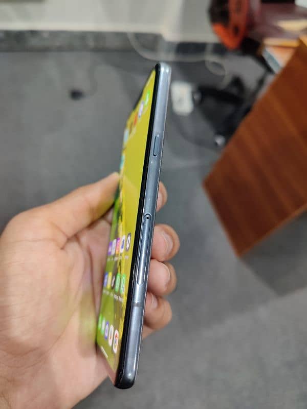 LG G8 thinq pta approved 4