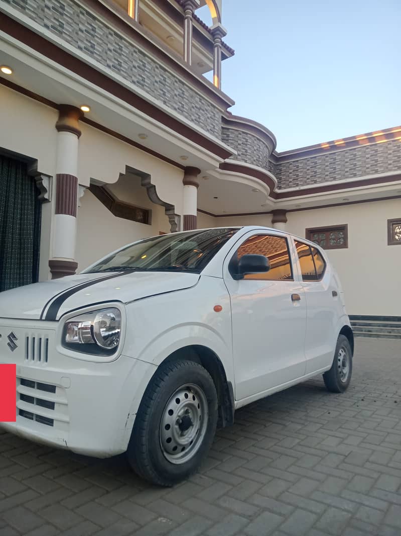 Suzuki Alto 2022 10