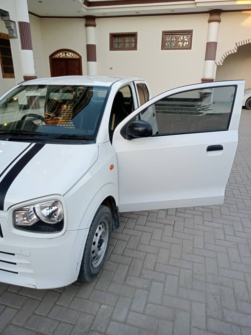 Suzuki Alto 2022 16