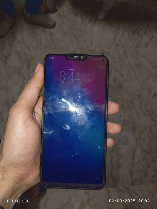 Vivo Y85A urget for sale . 4/64 1