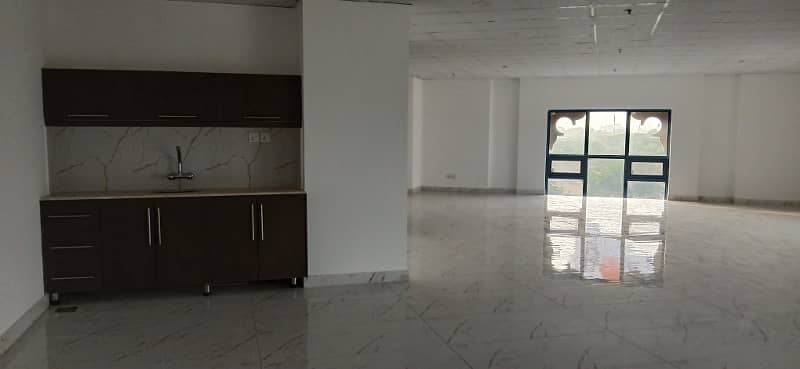 Brand New Office 1448 Square Feet Office Prime Space Available For Rent In Grand Square Mall 3