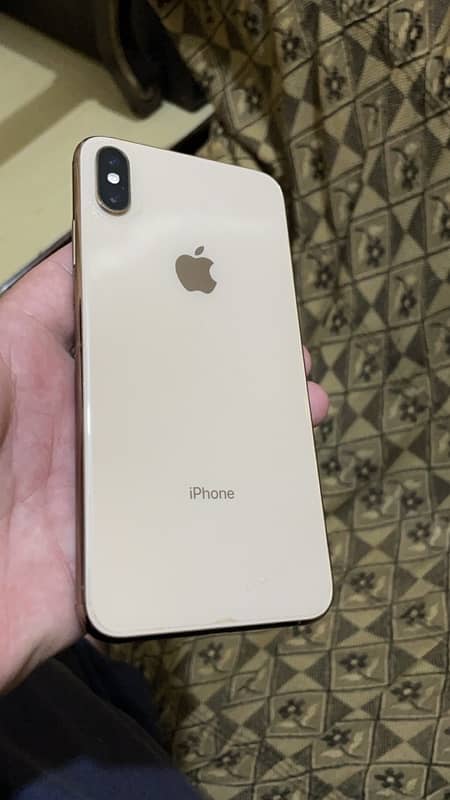 i phone xsmax factory unlocked home used 10 10 condition 2