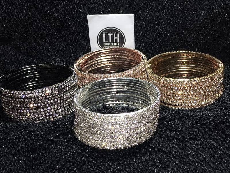 Fancy bangles 12 pieces sawa 2 size 2