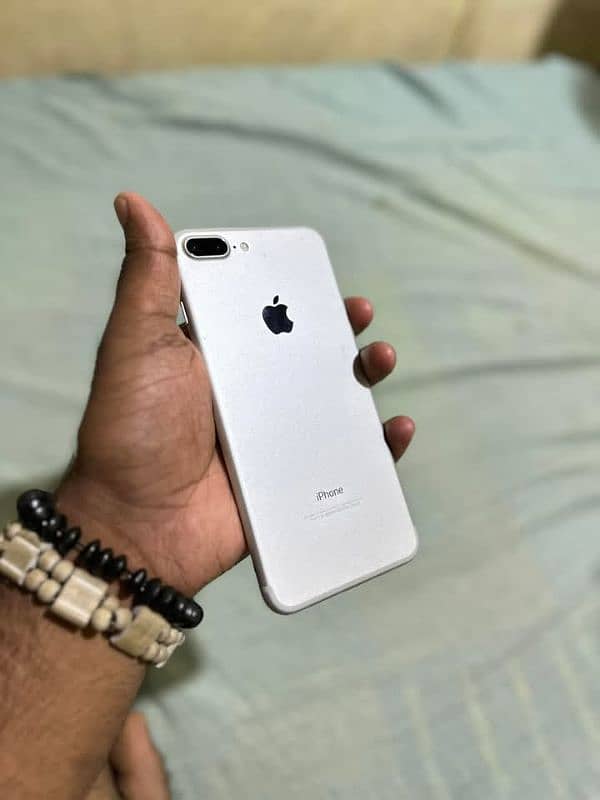 iPhone 7 plus 128 GB my WhatsApp number 03411594804 0