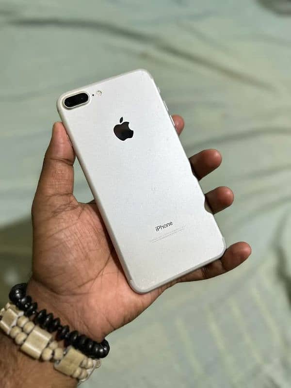 iPhone 7 plus 128 GB my WhatsApp number 03411594804 1